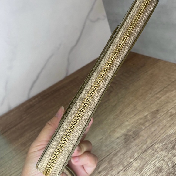 Marc Jacobs The Groove bag & matching wallet - Picture 12 of 12